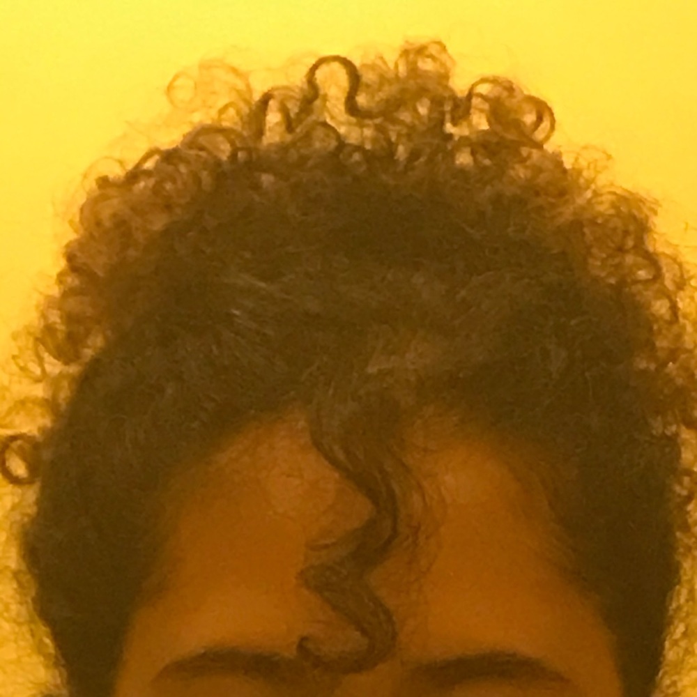 Meet your Posher, Yasmine
